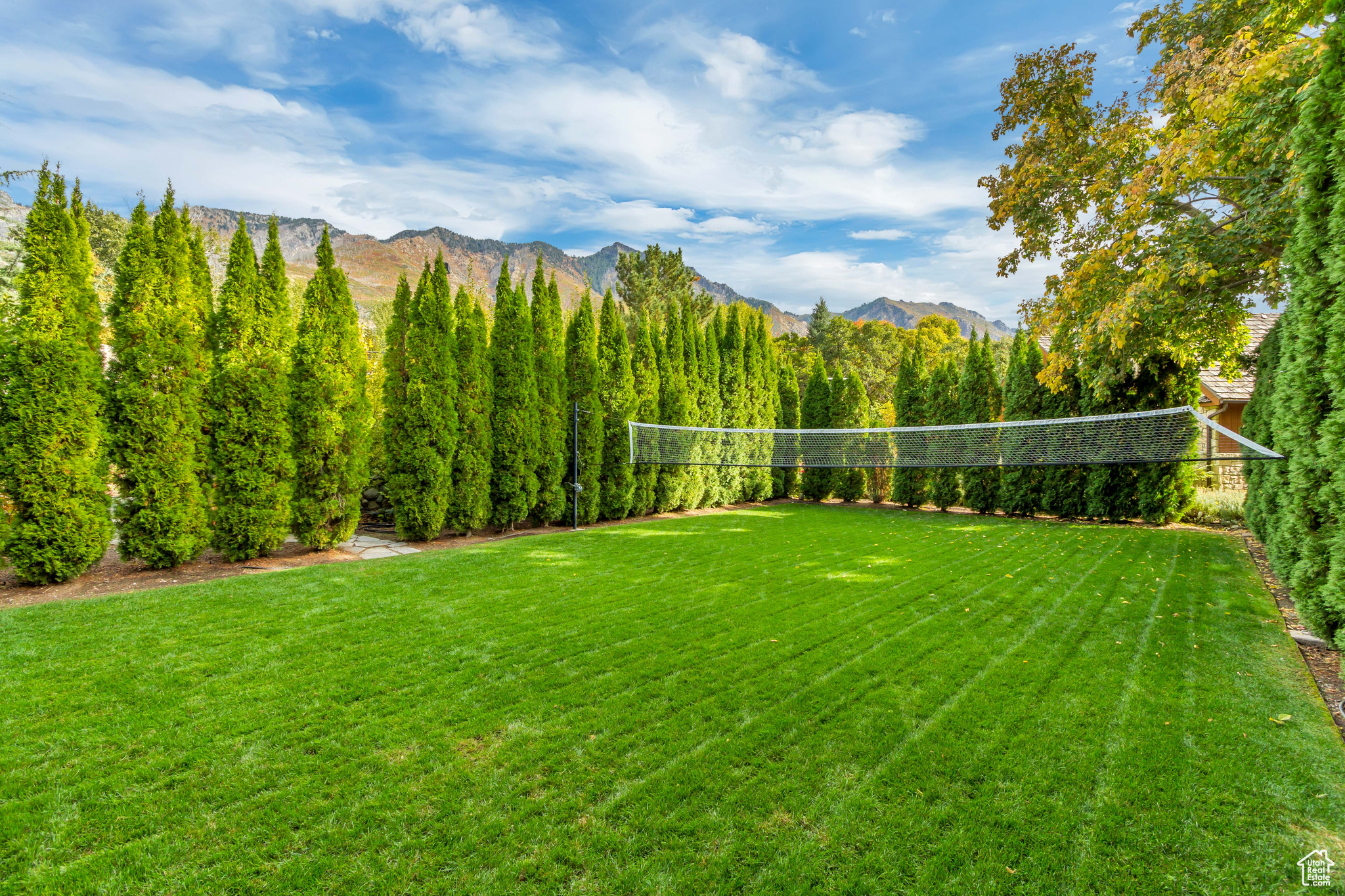 ALPINE COVE - Residential