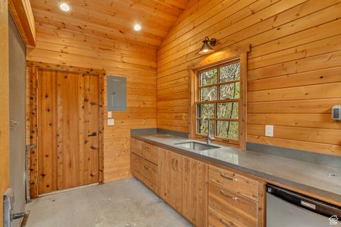 Tiny photo for 13322 N GROVE DR, Alpine, UT 84004 (MLS # 2109830)