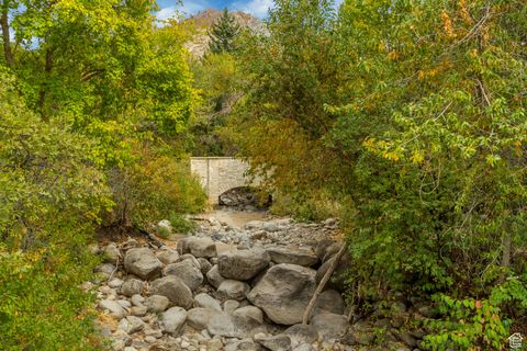 Tiny photo for 13322 N GROVE DR, Alpine, UT 84004 (MLS # 2109830)