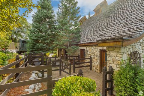 Tiny photo for 13322 N GROVE DR, Alpine, UT 84004 (MLS # 2109830)