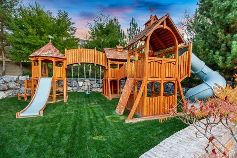 Tiny photo for 13322 N GROVE DR, Alpine, UT 84004 (MLS # 2109830)