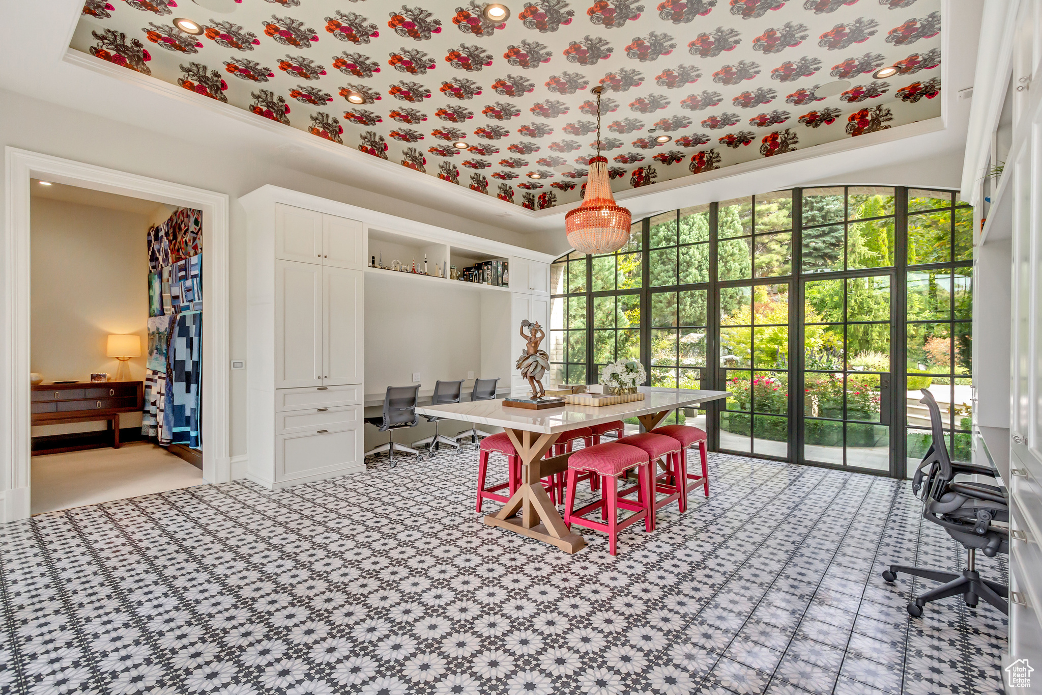 ALPINE COVE - Residential