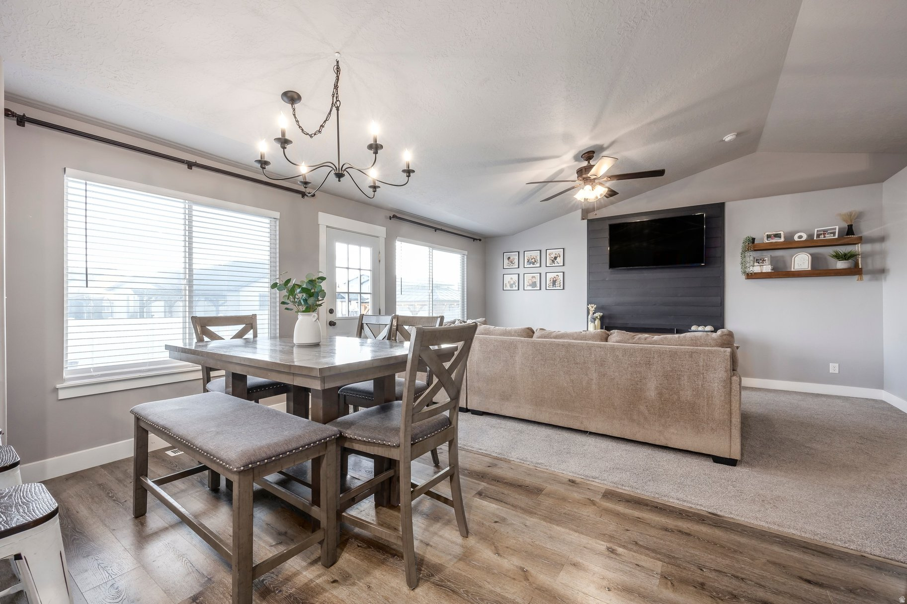 AUTUMN RIDGE - Residential