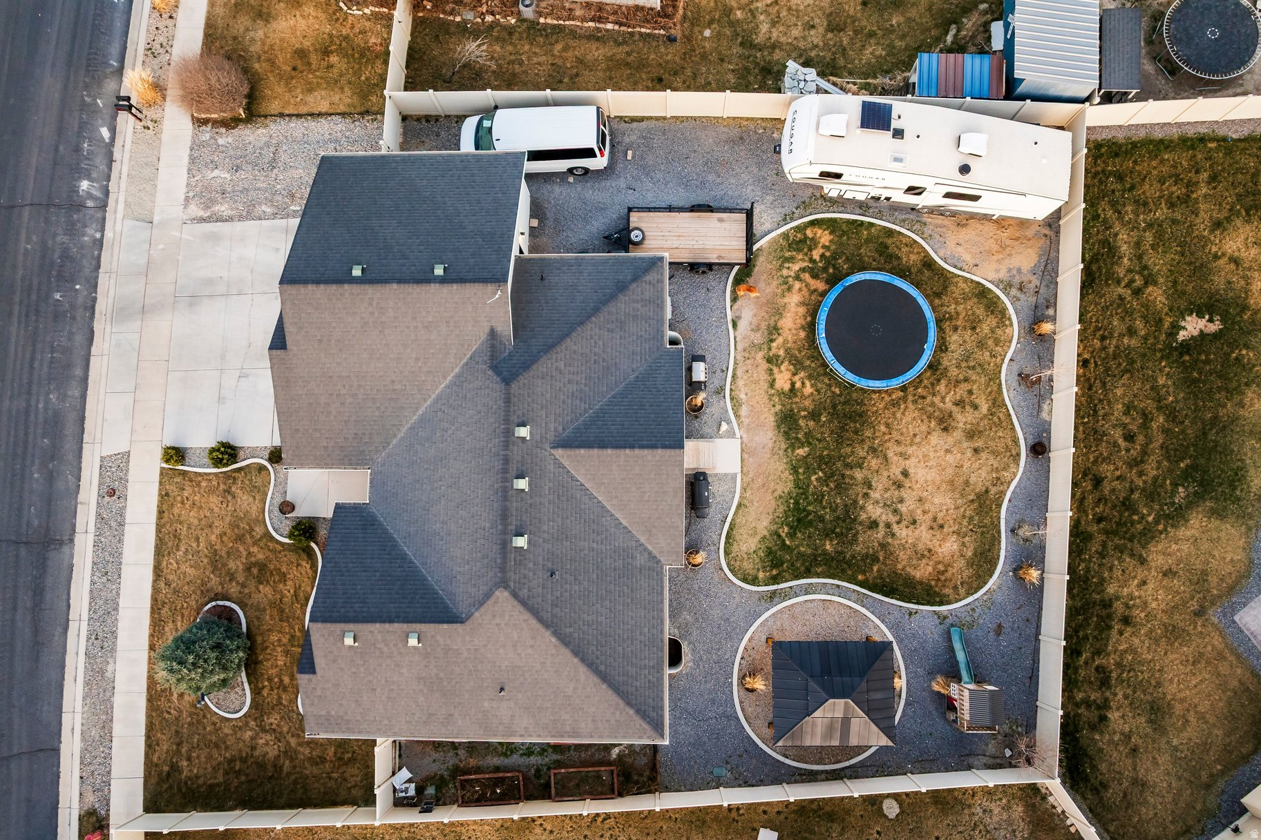 AUTUMN RIDGE - Residential