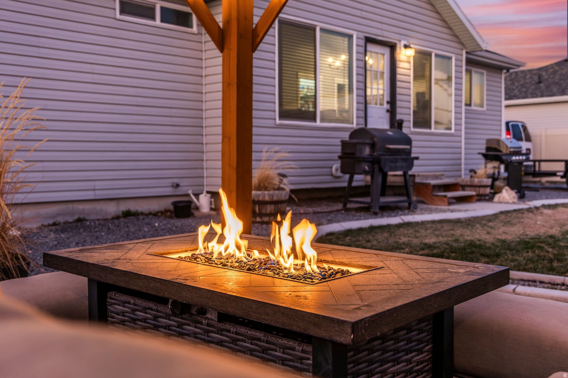 AUTUMN RIDGE - Residential