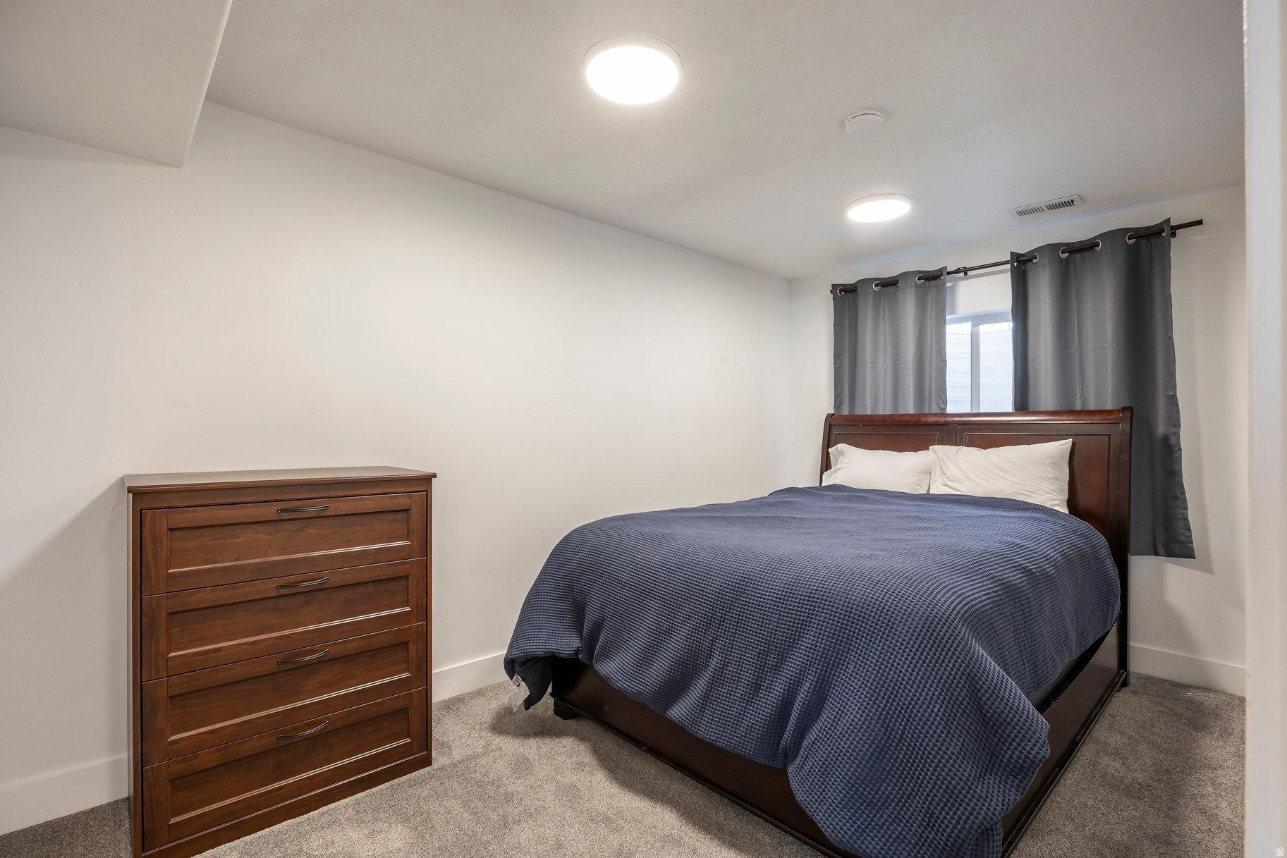 AUTUMN RIDGE - Residential