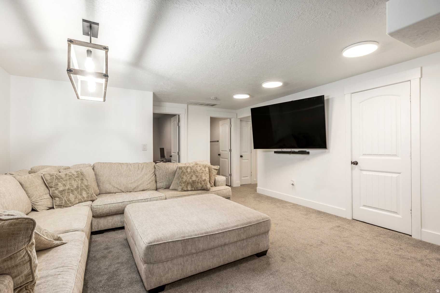 AUTUMN RIDGE - Residential