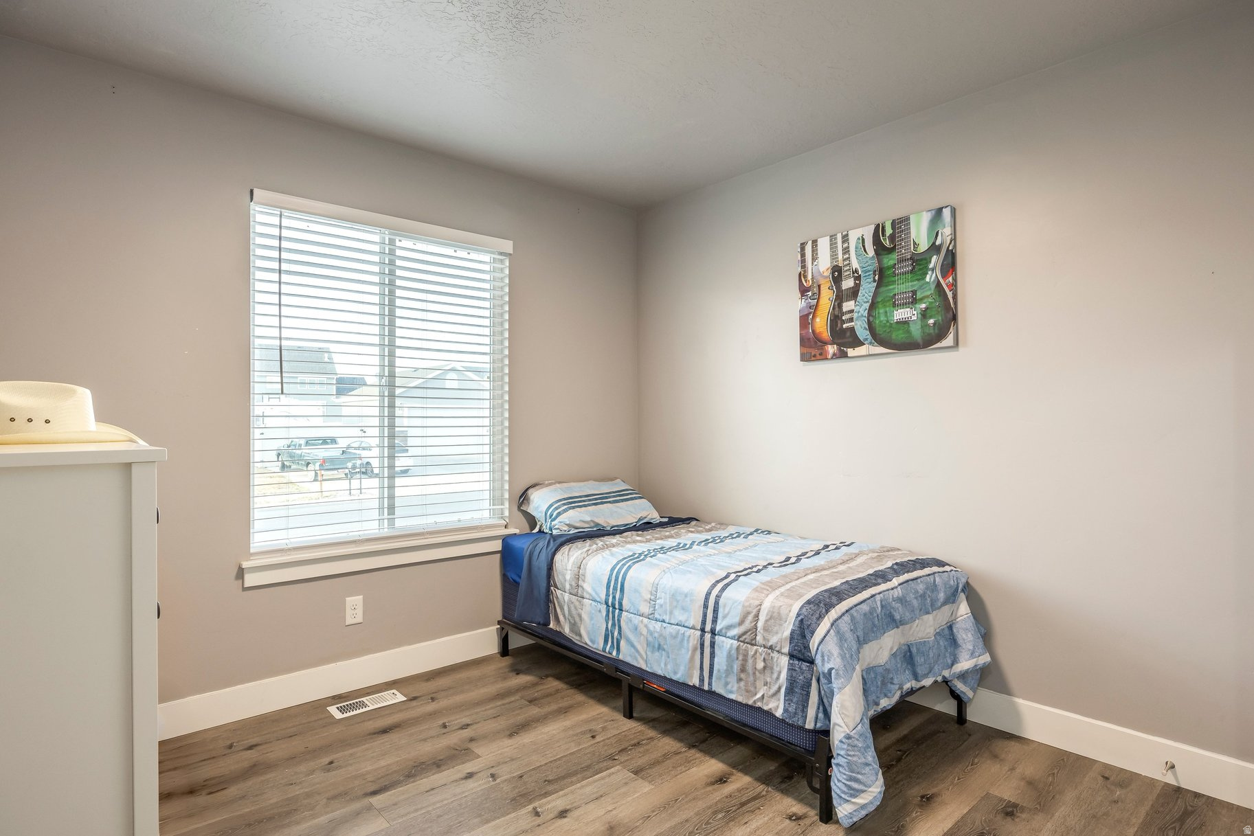 AUTUMN RIDGE - Residential