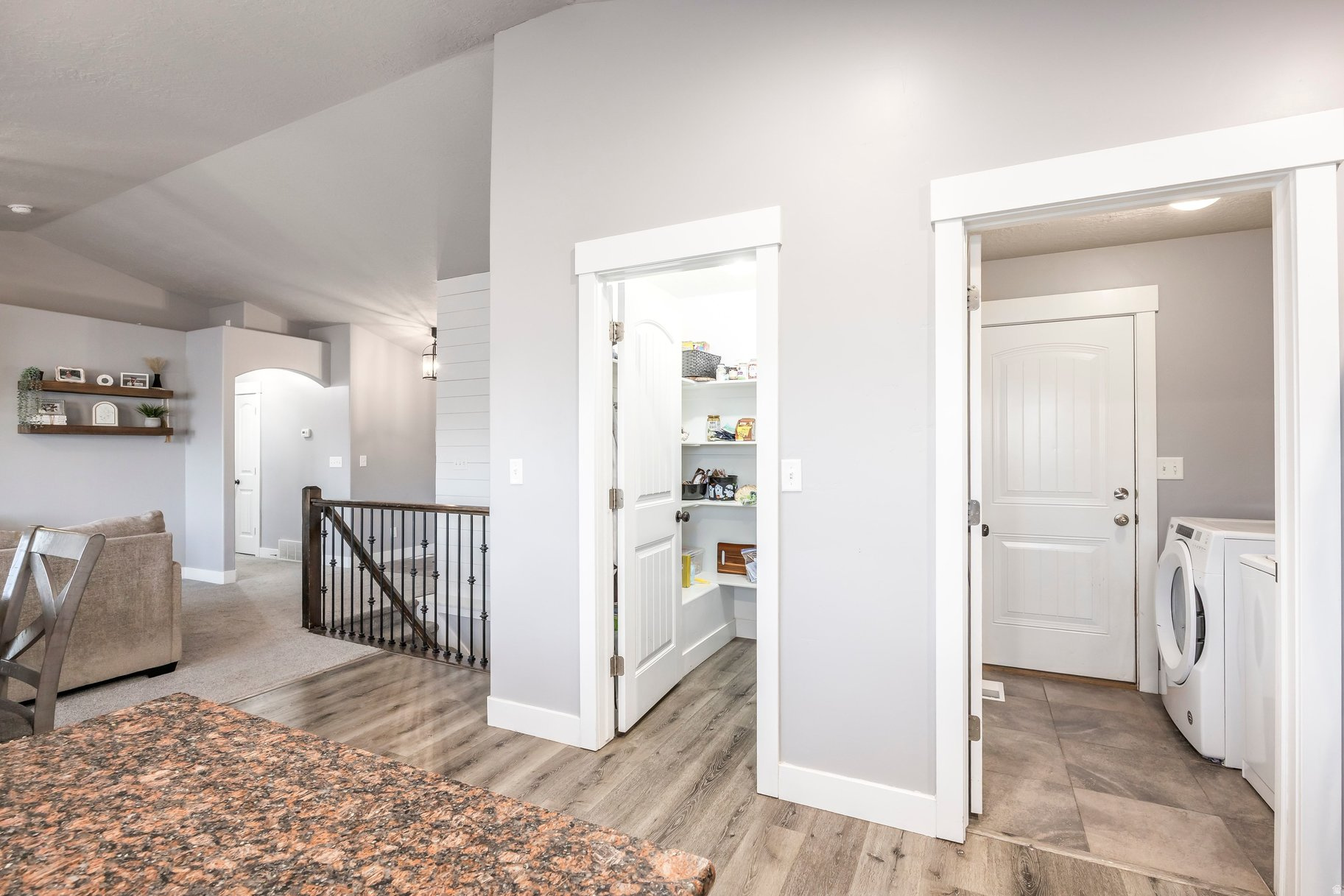 AUTUMN RIDGE - Residential