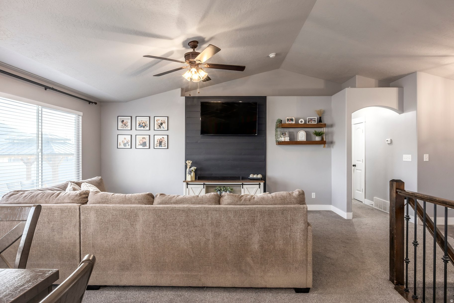 AUTUMN RIDGE - Residential