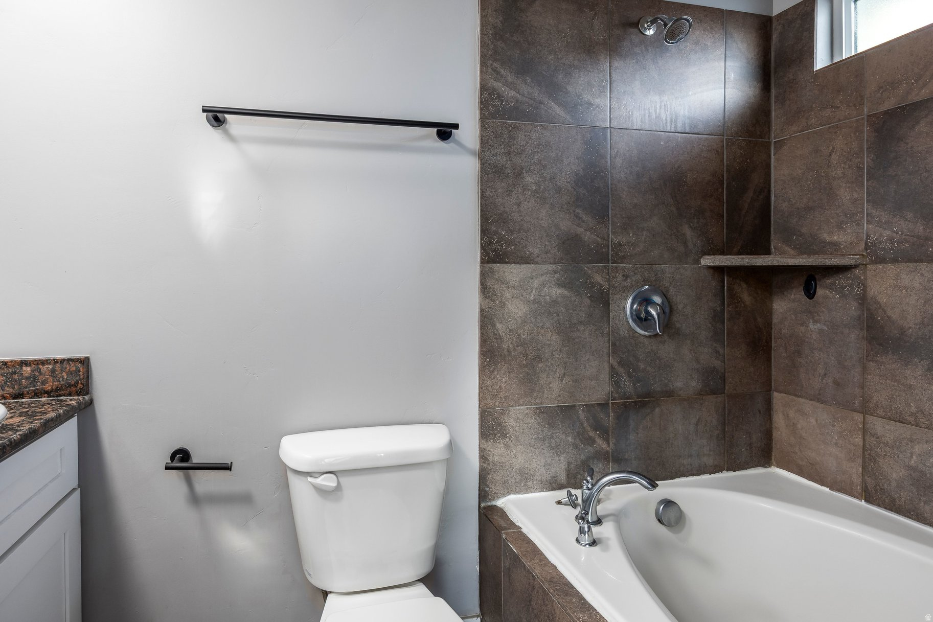 AUTUMN RIDGE - Residential