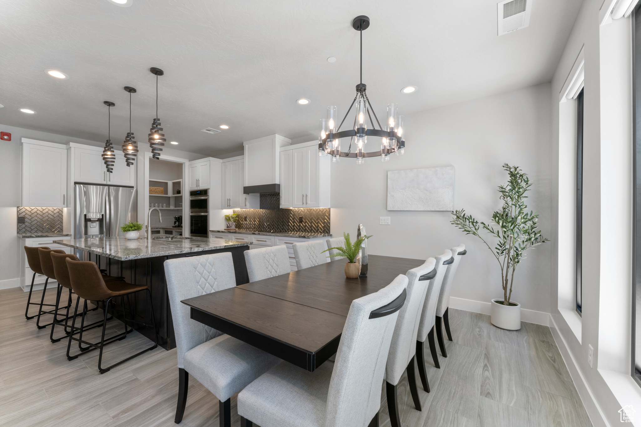 PECAN VALLEY - Residential