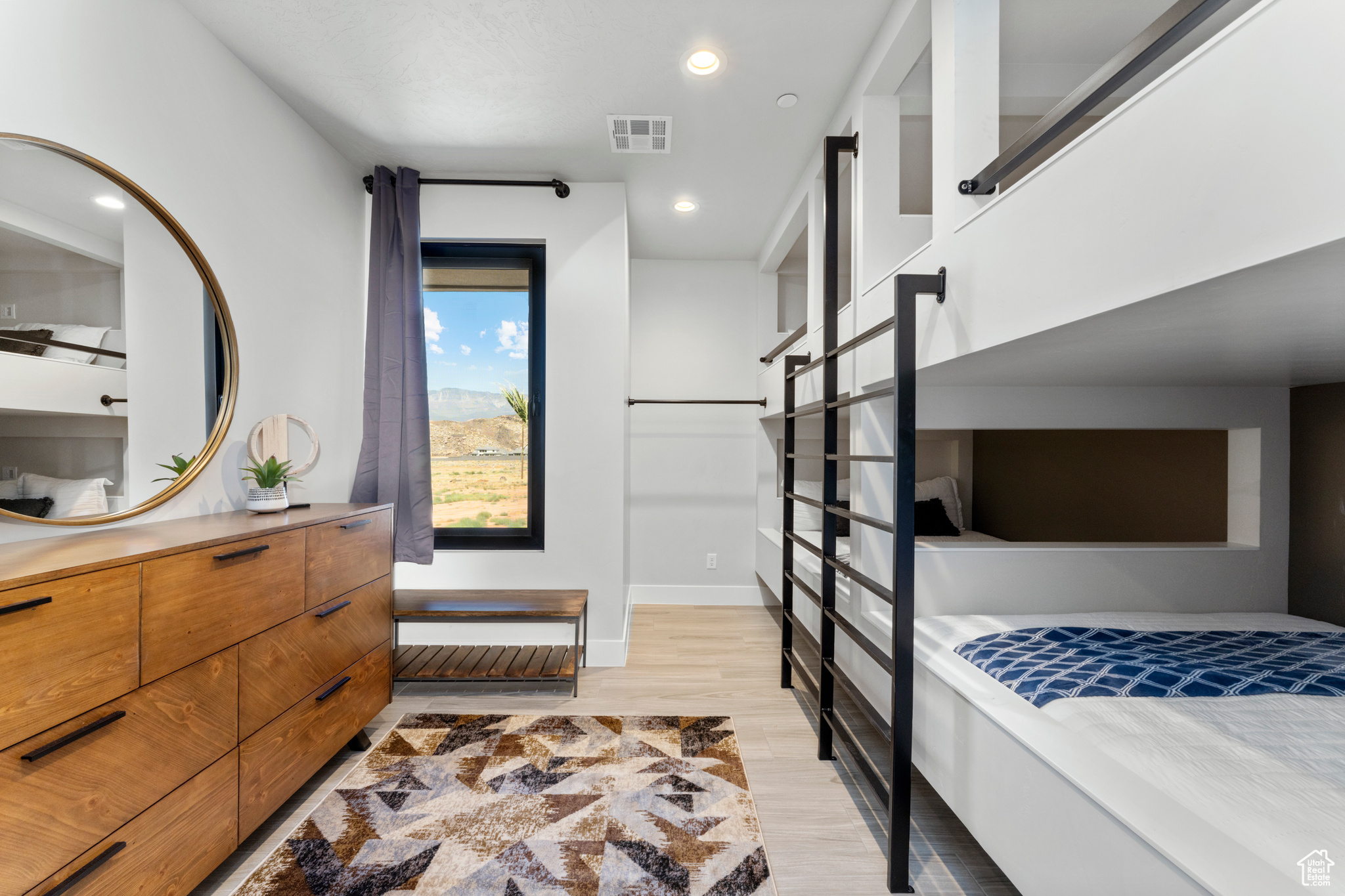 PECAN VALLEY - Residential
