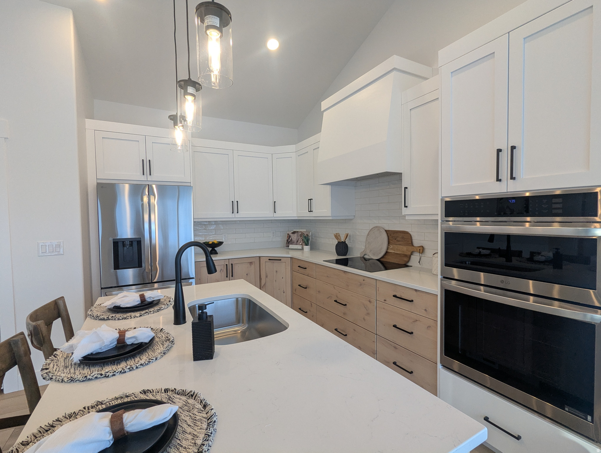 MATTHEWS MEADOWS - Residential