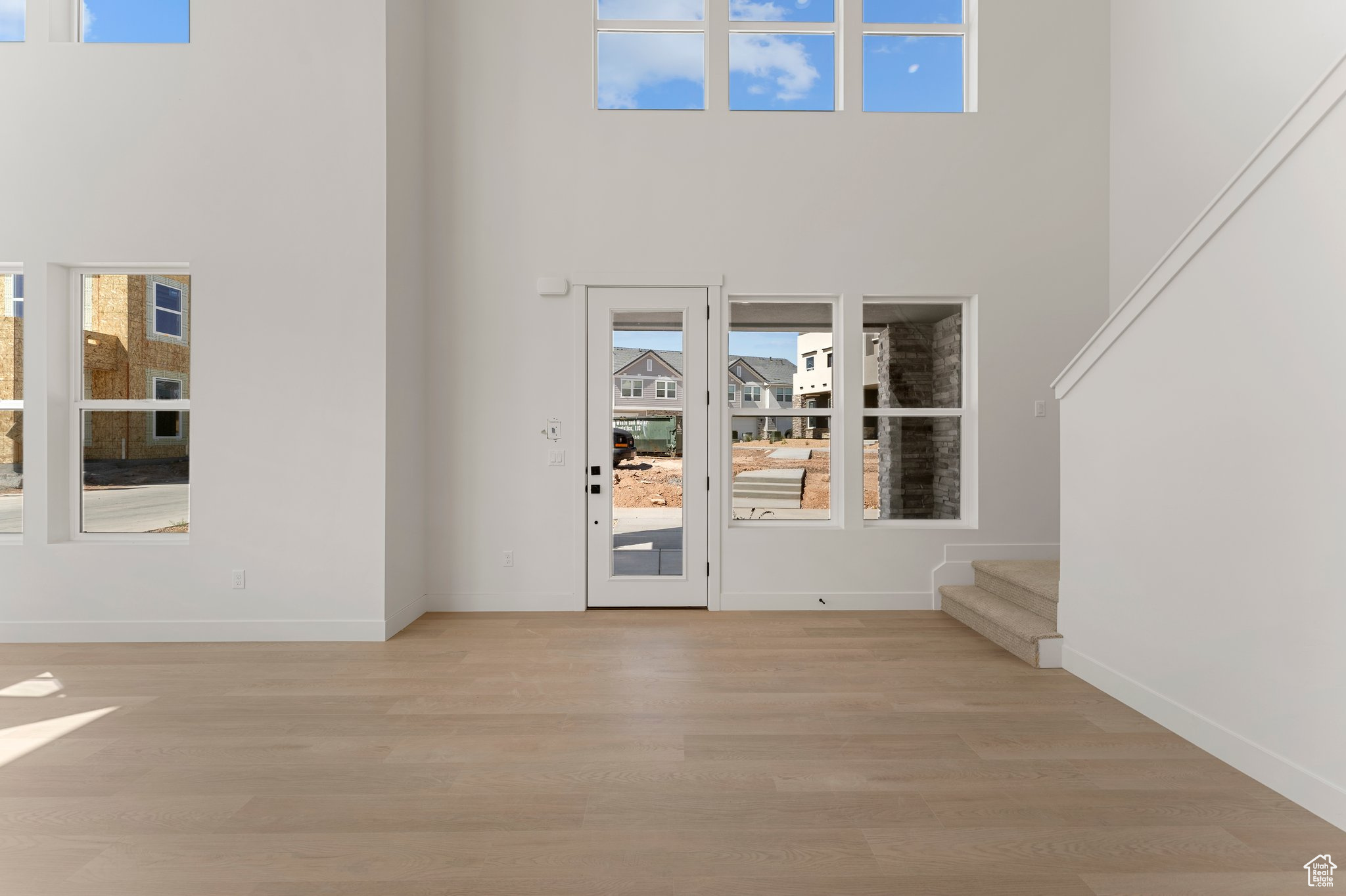 DESERT COLOR PHASE 5 - Residential