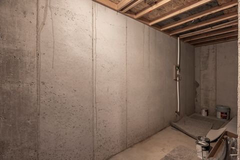 Tiny photo for 129 S 940 E, Santaquin, UT 84655 (MLS # 2129718)