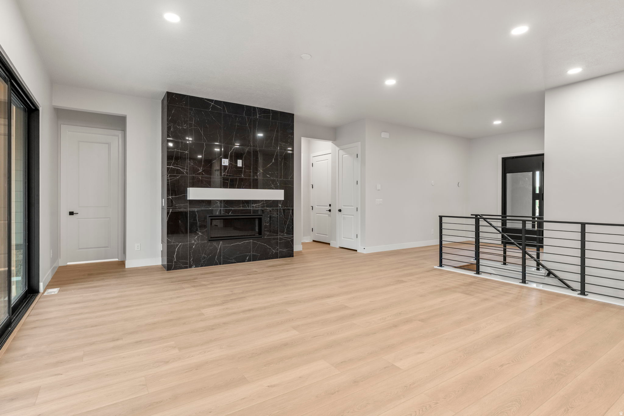 ELK RIDGE - Residential