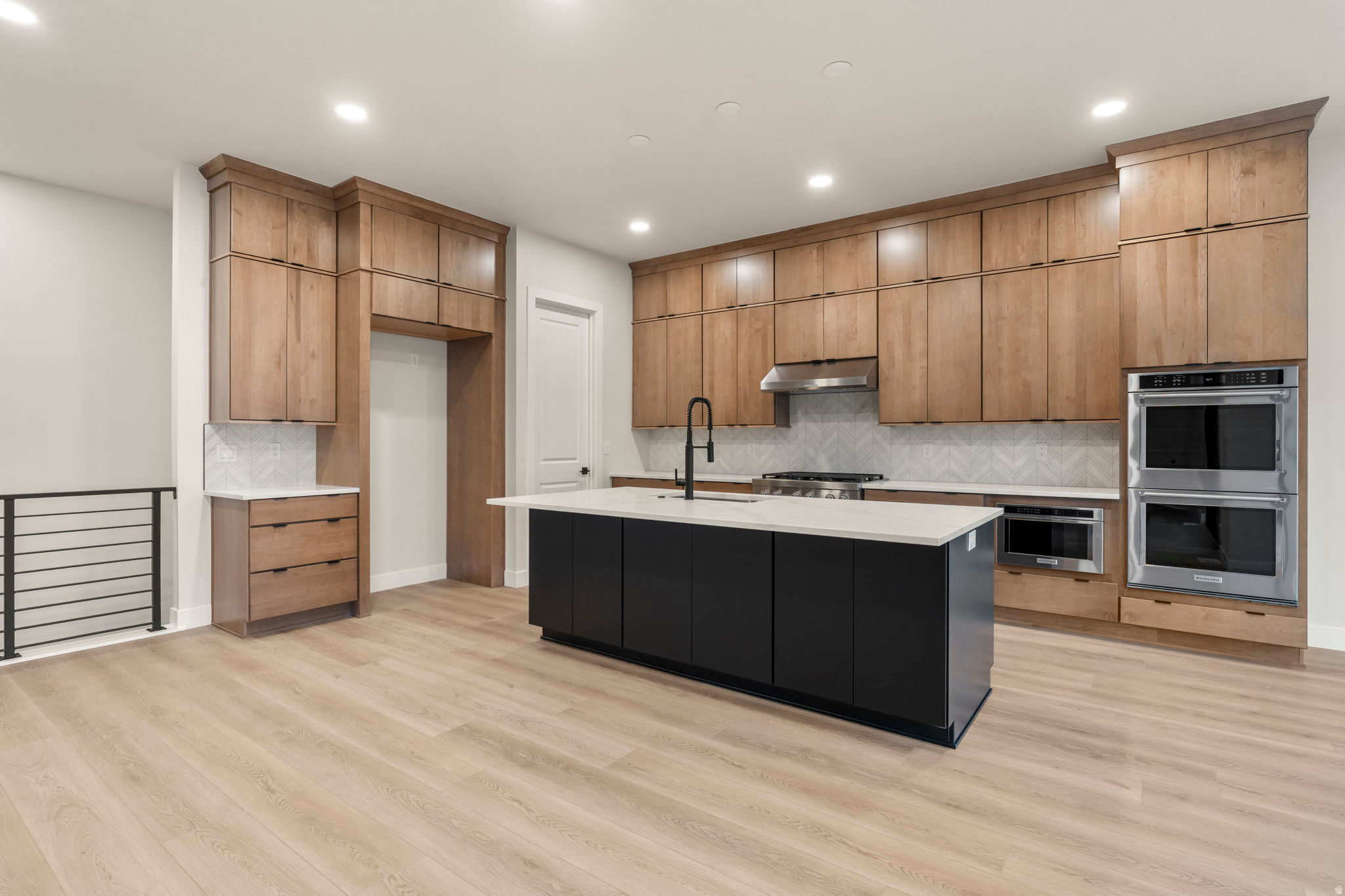 ELK RIDGE - Residential