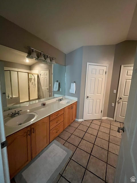 ROCK CANYON - Residential Income