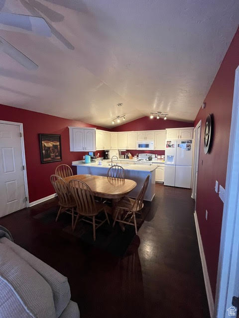 ROCK CANYON - Residential Income