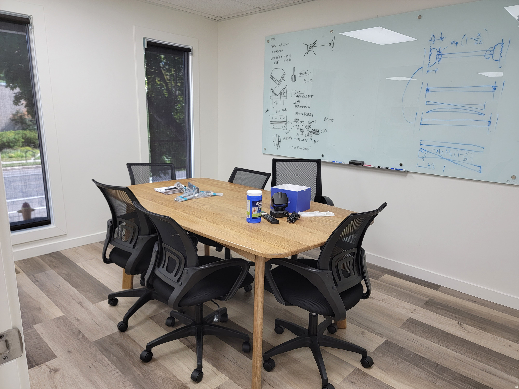 KENSINGTON OFFICE BUILDING - Commercial Lease