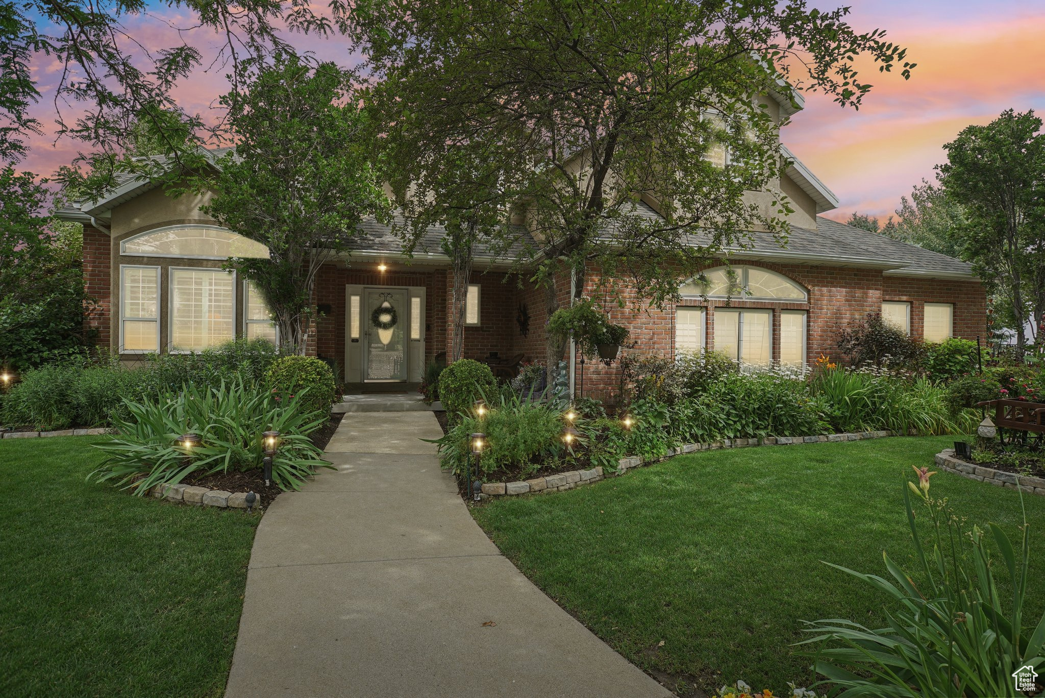 SOUTH MOUNTAIN - Residential