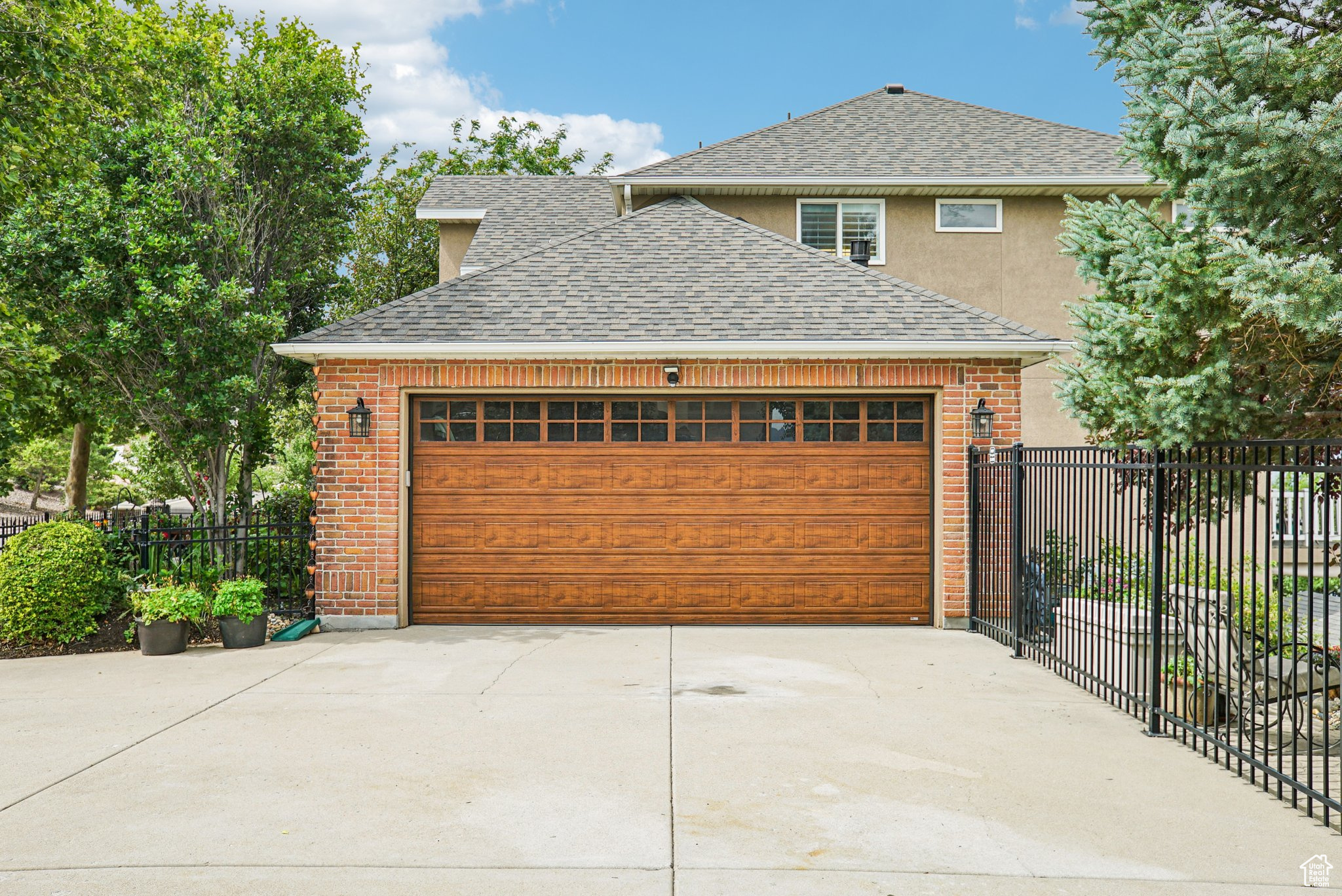 SOUTH MOUNTAIN - Residential