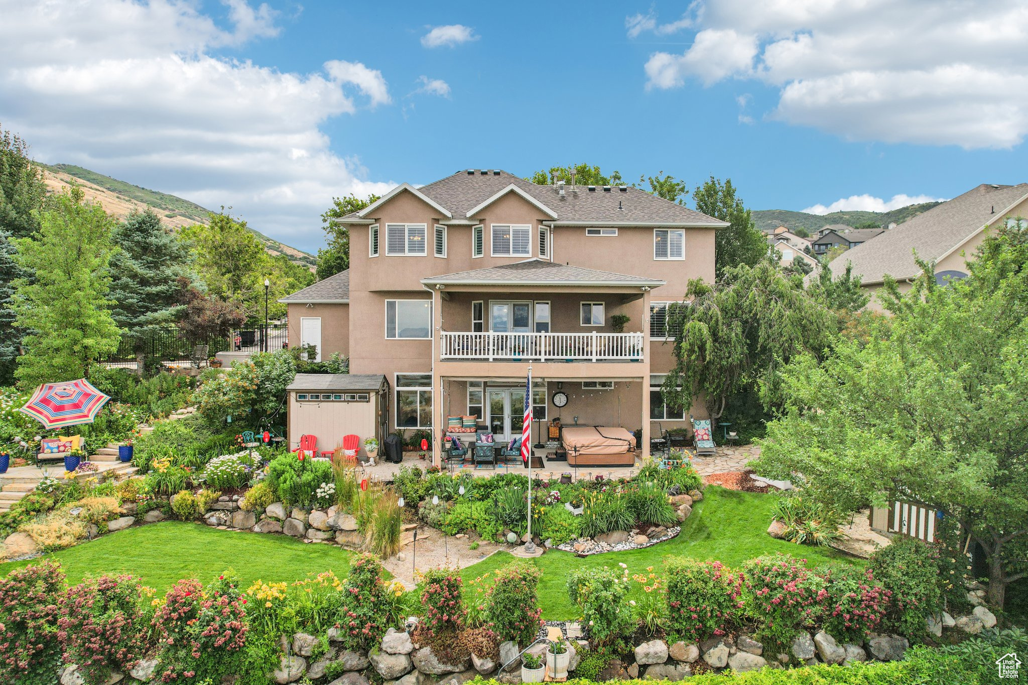 SOUTH MOUNTAIN - Residential