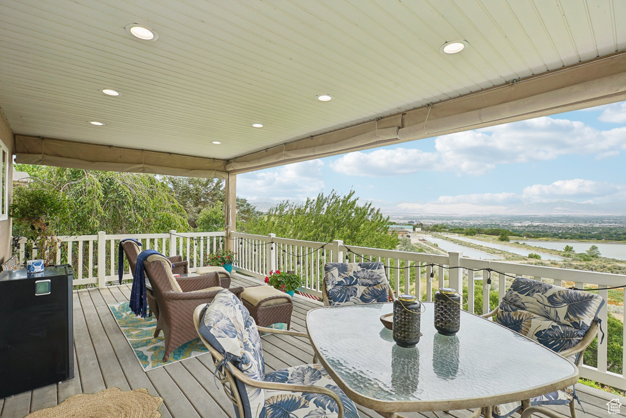 SOUTH MOUNTAIN - Residential