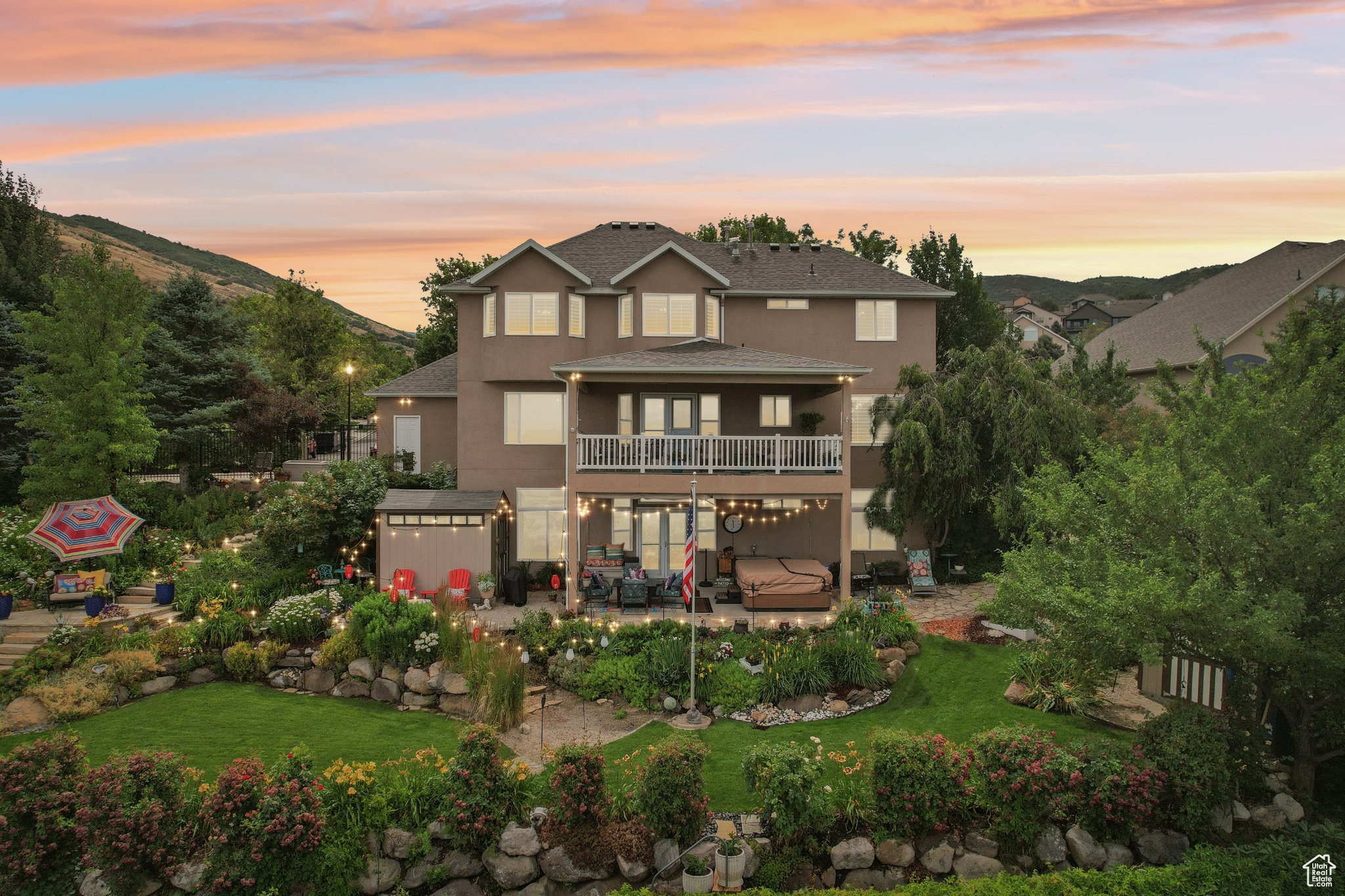 SOUTH MOUNTAIN - Residential