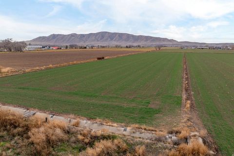 Tiny photo for 5862 S 3200 W, Spanish Fork, UT 84660 (MLS # 2128016)