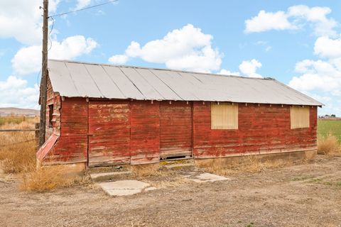 Tiny photo for 5862 S 3200 W, Spanish Fork, UT 84660 (MLS # 2128016)