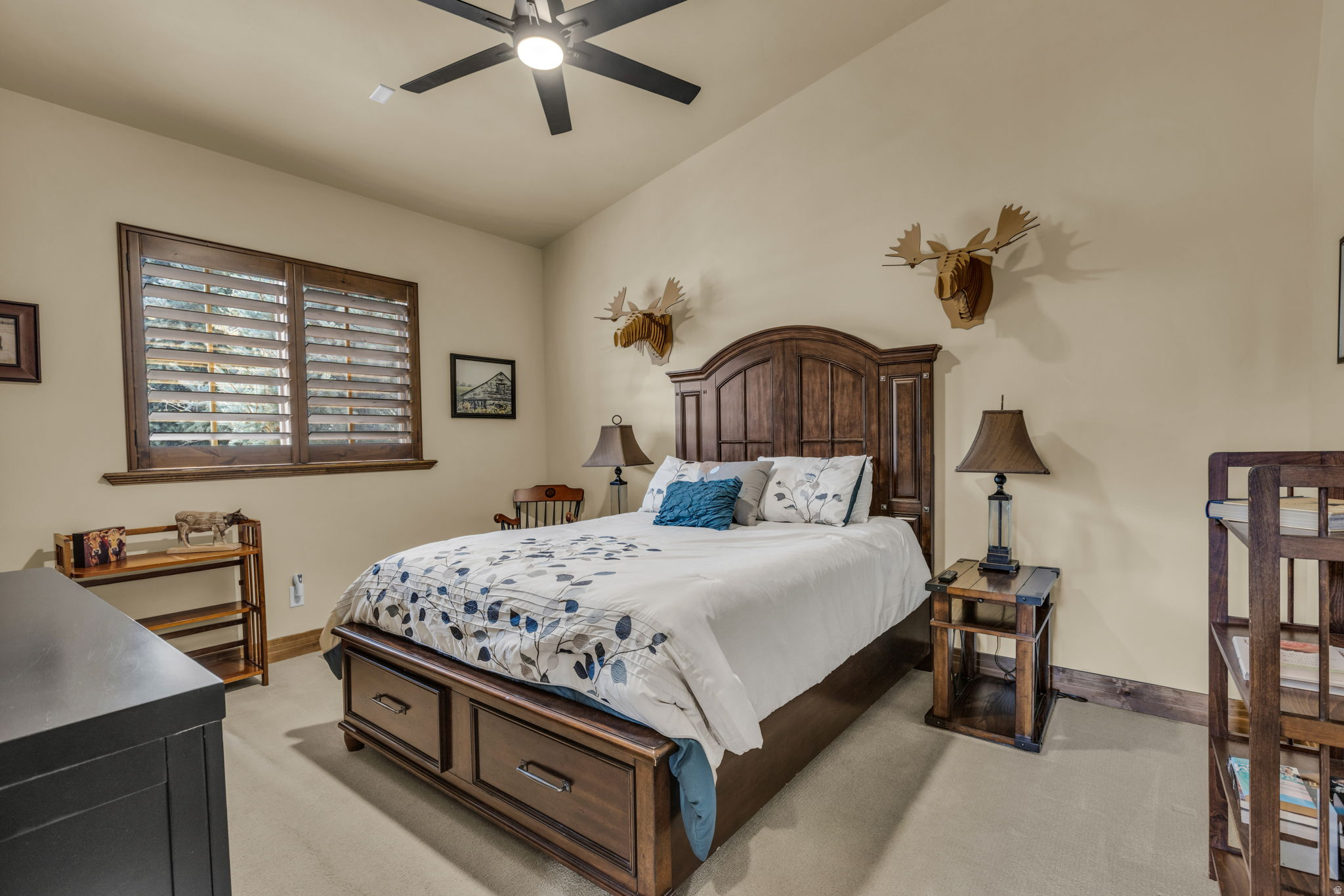 CANYON LINKS - Residential