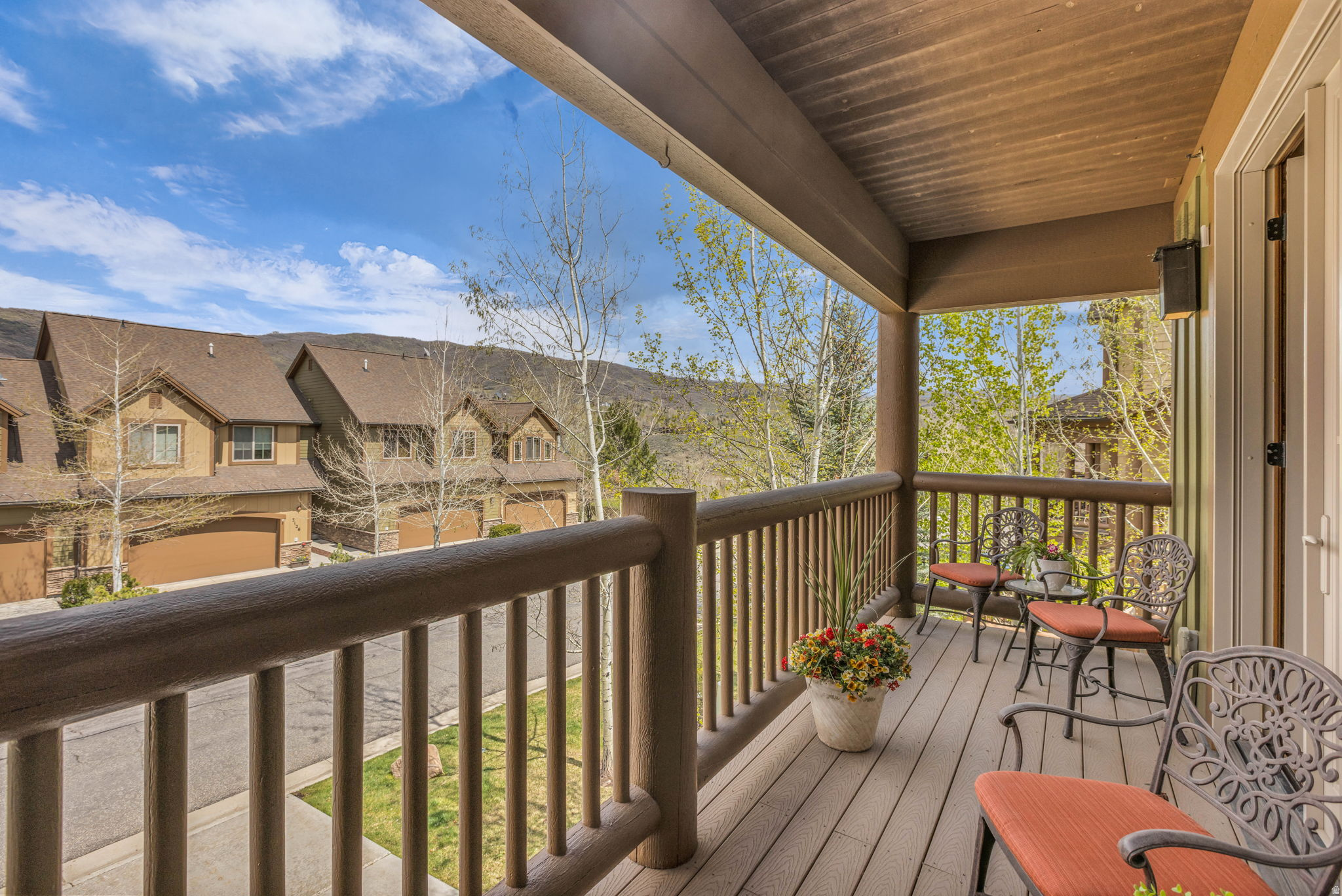 CANYON LINKS - Residential