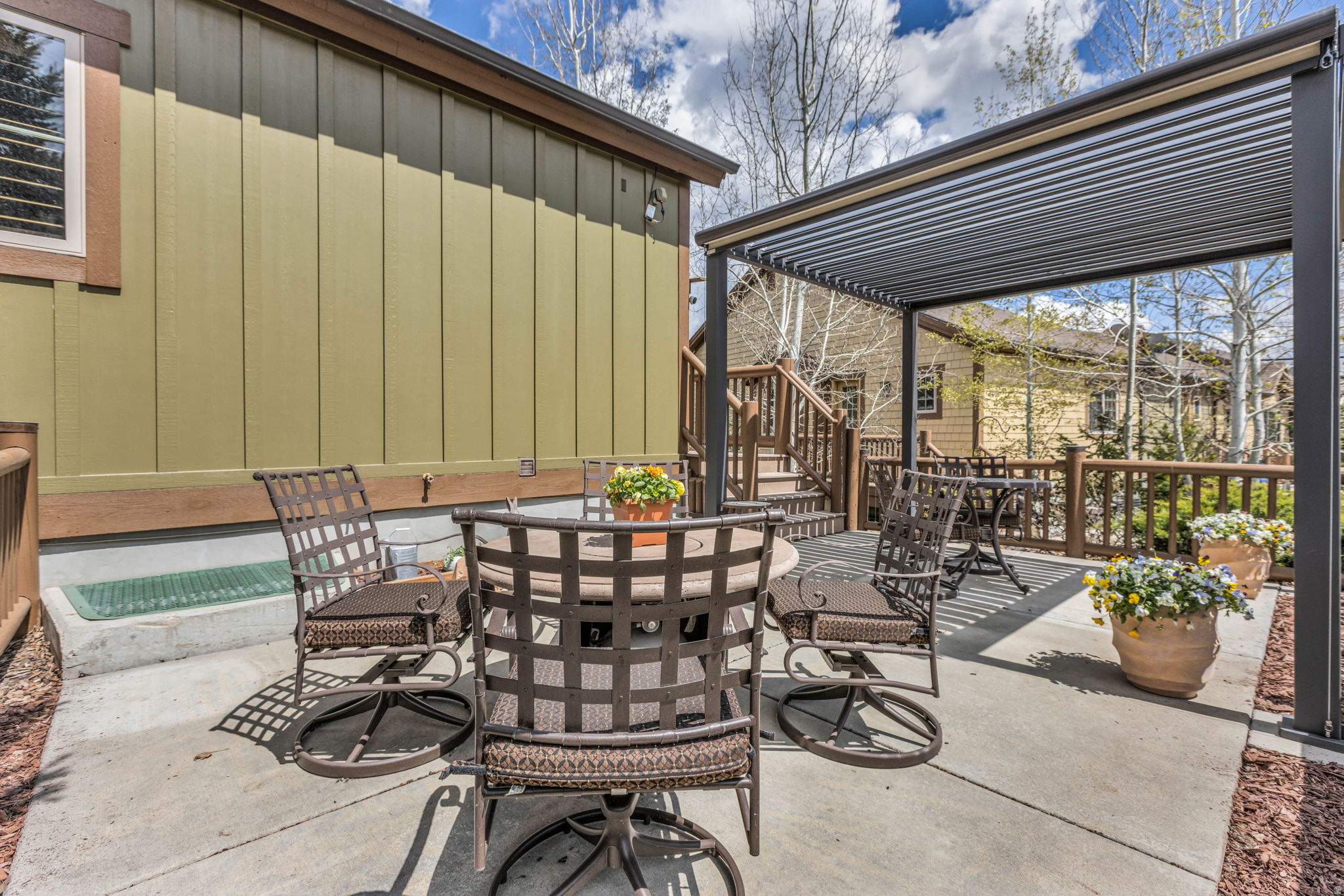 CANYON LINKS - Residential