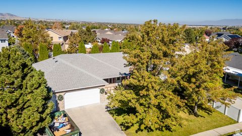 Tiny photo for 4438 W LENNOX DR, South Jordan, UT 84009 (MLS # 2116578)