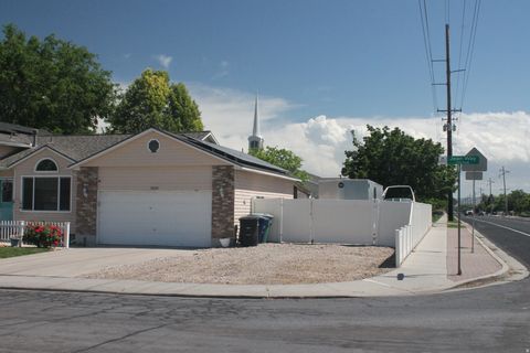 Tiny photo for 2683 W JEAN WAY, West Jordan, UT 84084 (MLS # 2154400)