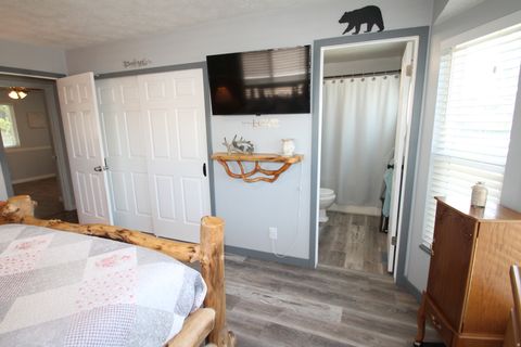 Tiny photo for 2683 W JEAN WAY, West Jordan, UT 84084 (MLS # 2154400)