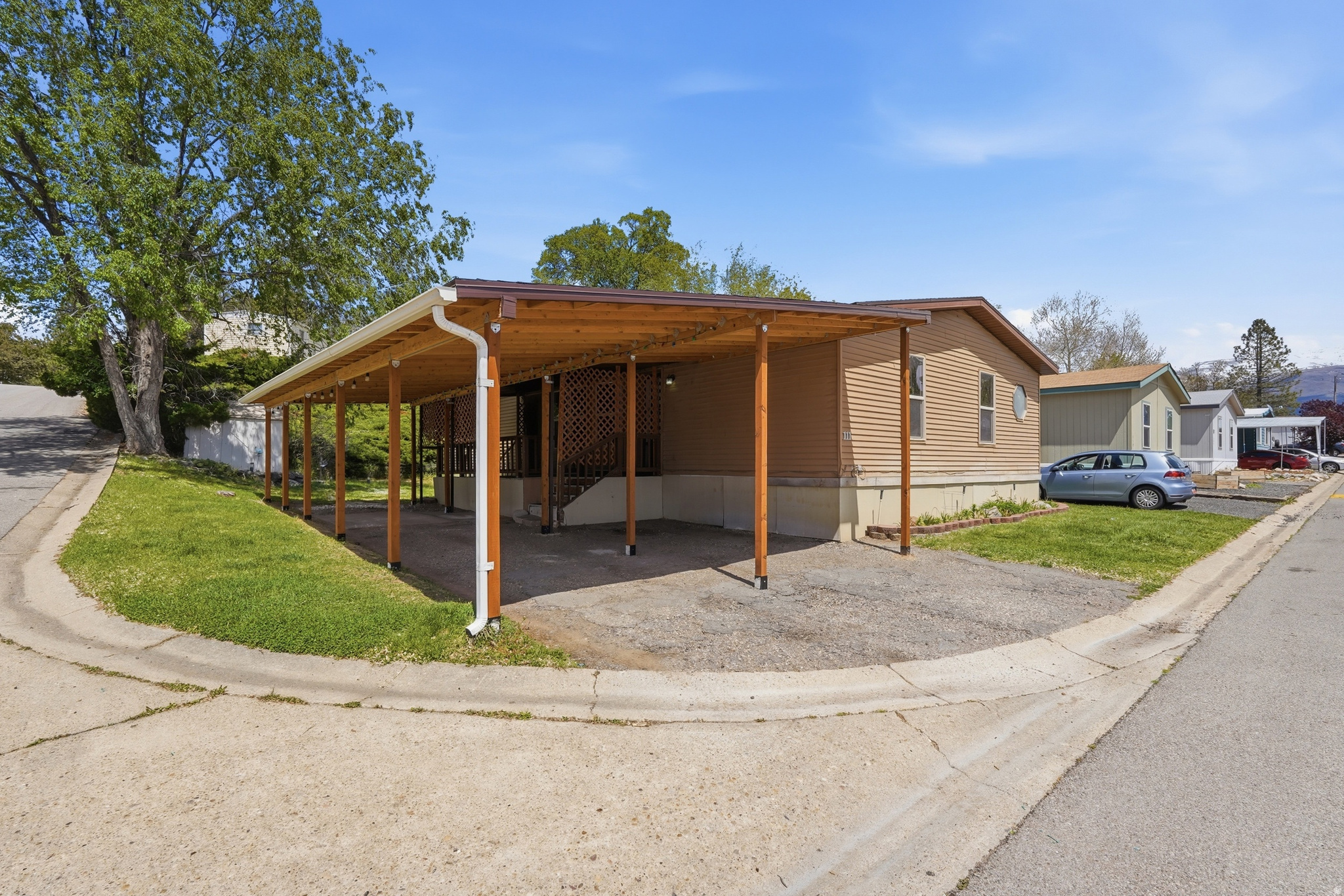 RIDGEWOOD ESTATES - Residential