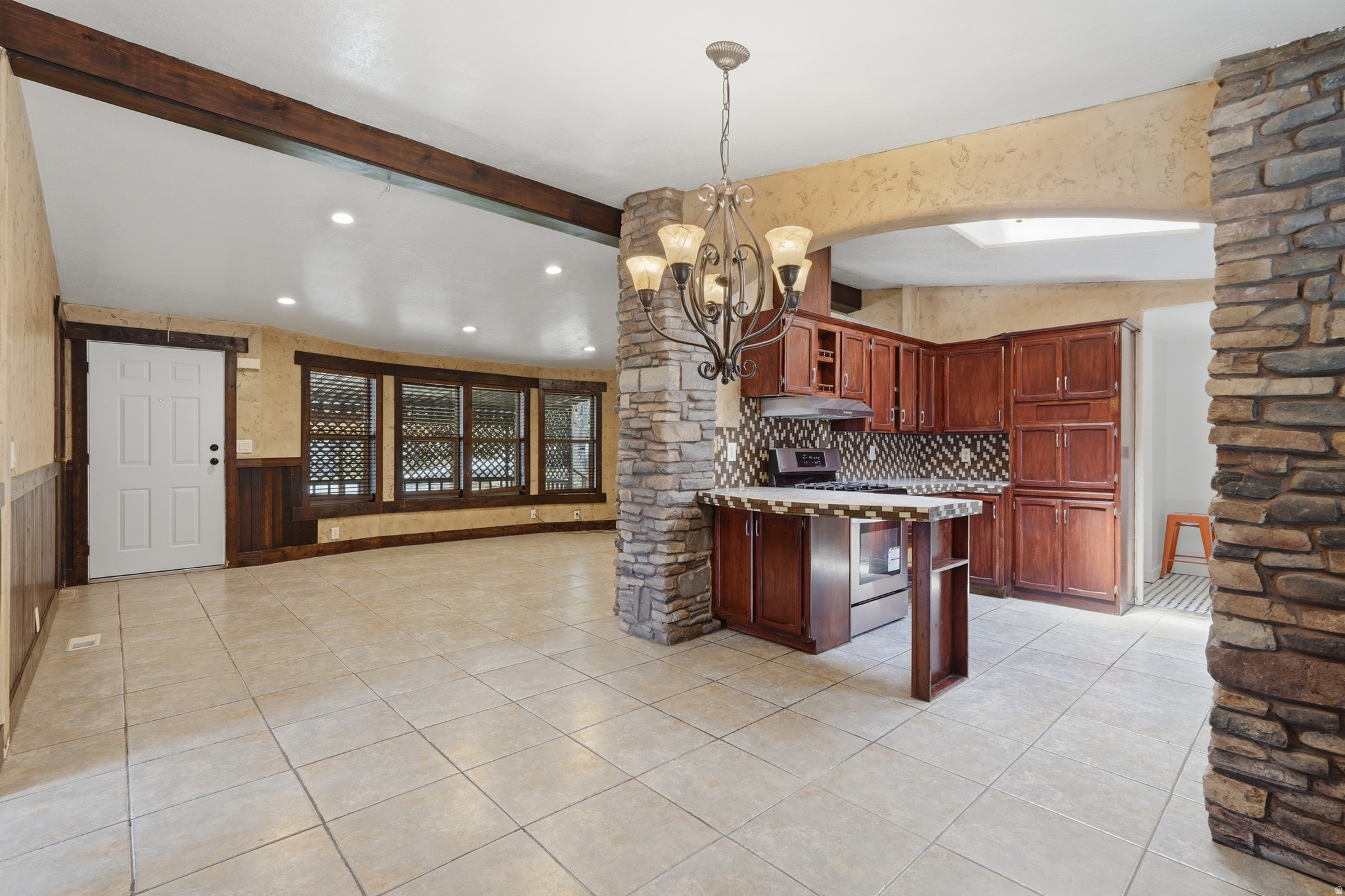 RIDGEWOOD ESTATES - Residential