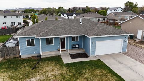 Photo of 1437 W 925 S, Vernal, UT 84078 (MLS # 2156777)