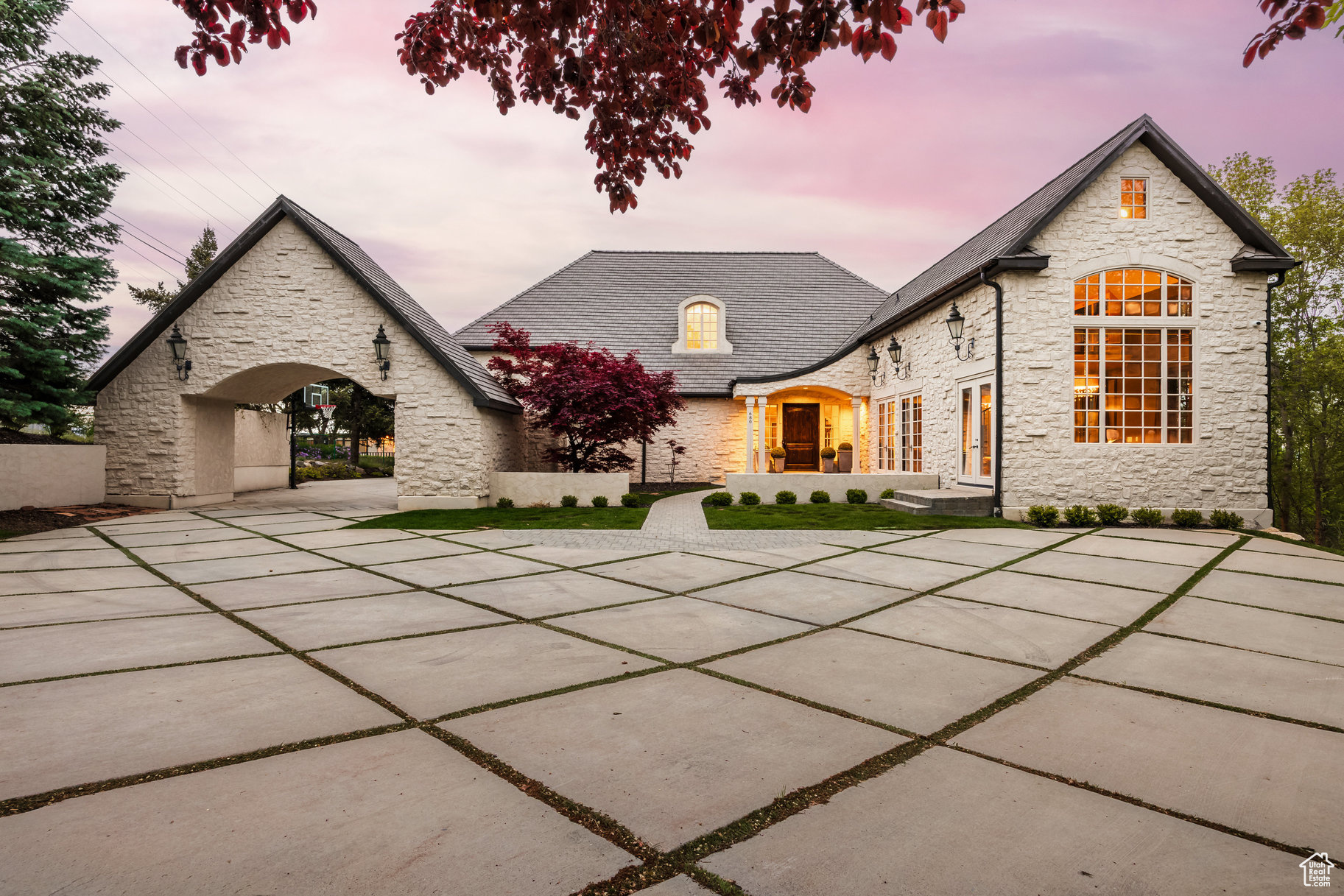 680 S Davis Blvd, Bountiful, Utah image 1