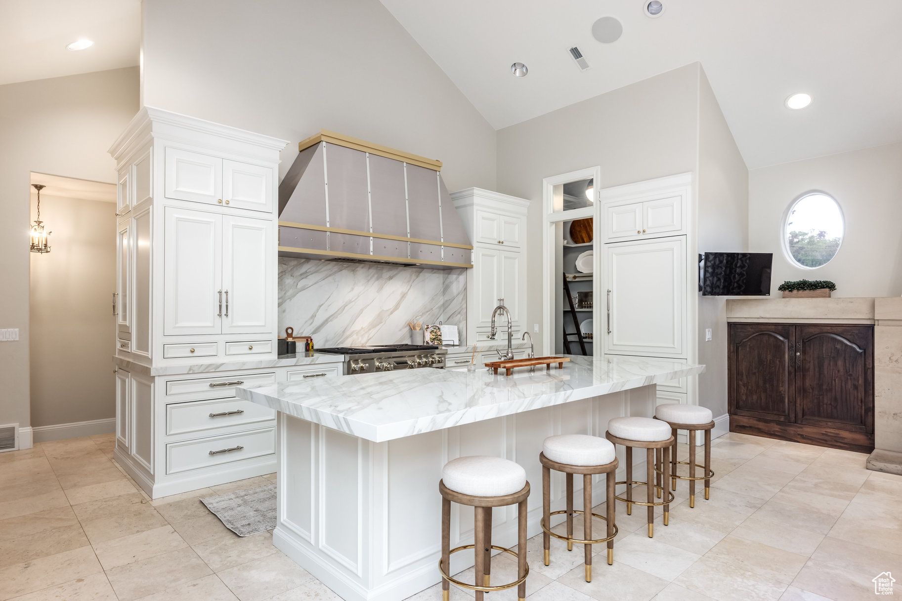 680 S Davis Blvd, Bountiful, Utah image 16