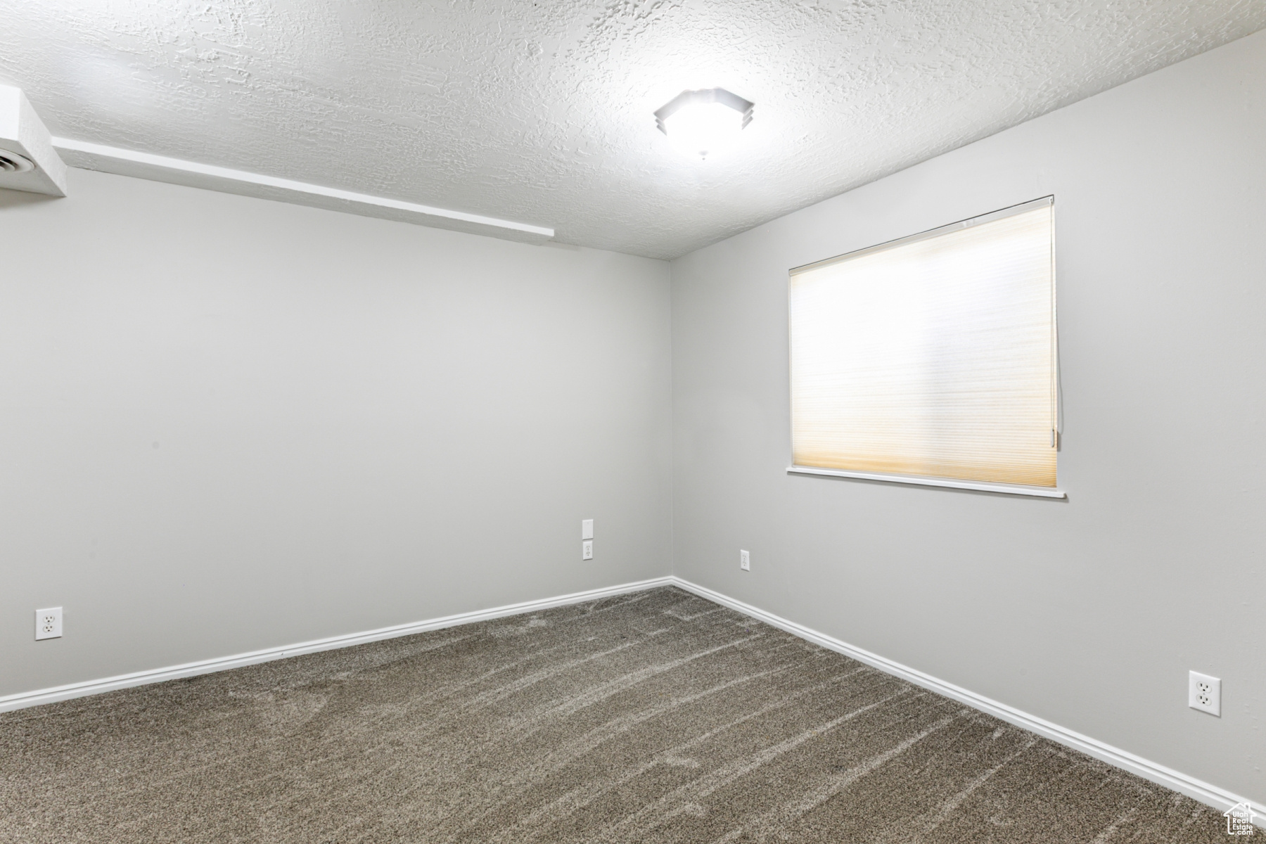 EASATRIDGE ESTATES NO. 4 - Residential