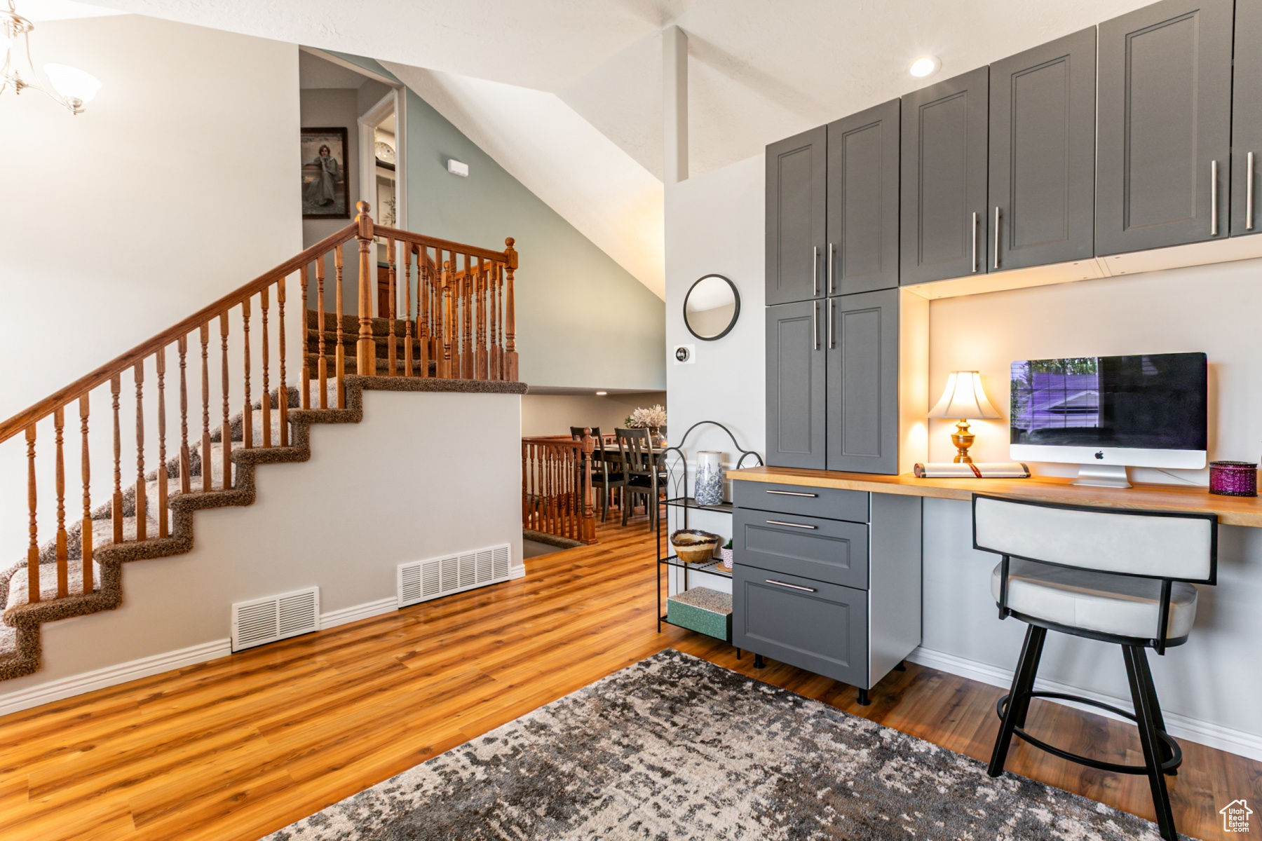 EASATRIDGE ESTATES NO. 4 - Residential