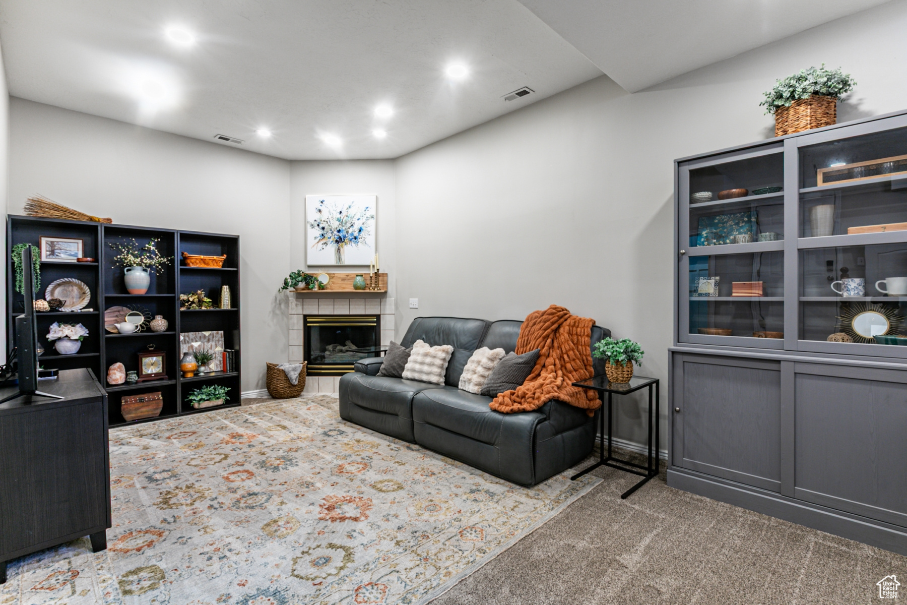 EASATRIDGE ESTATES NO. 4 - Residential