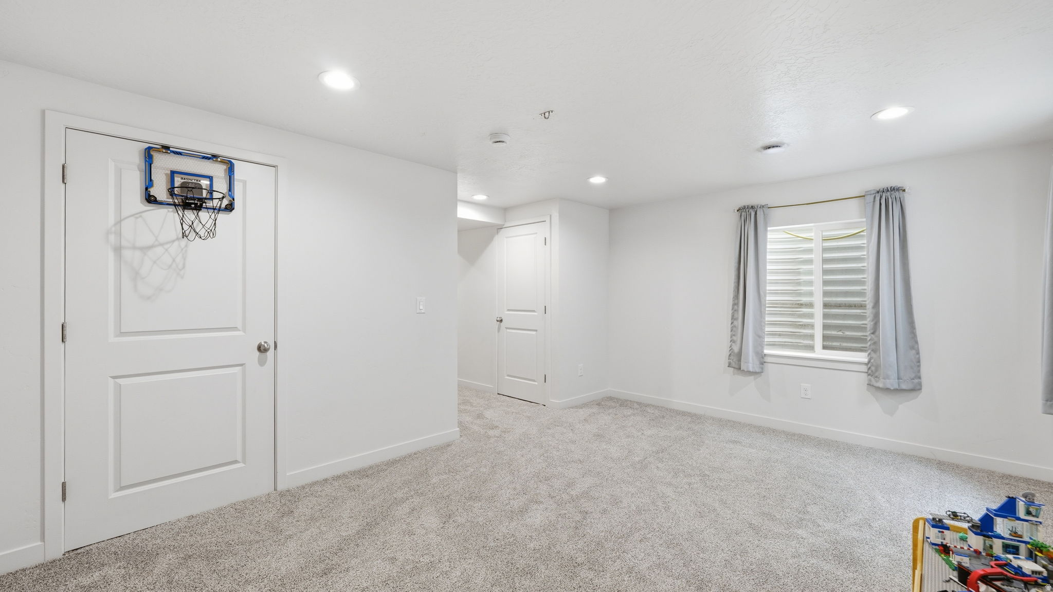 RIDGE - Residential