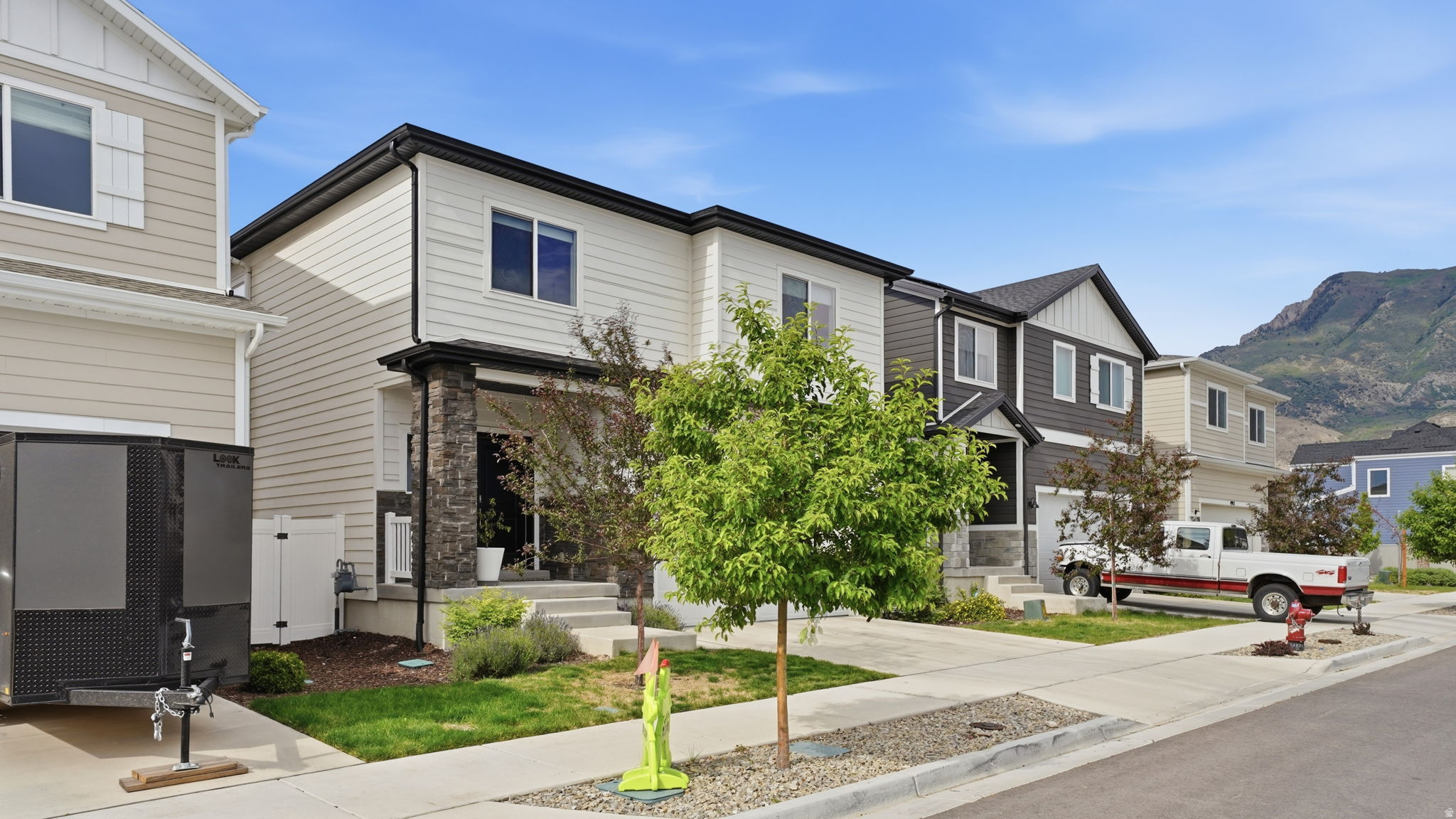 RIDGE - Residential
