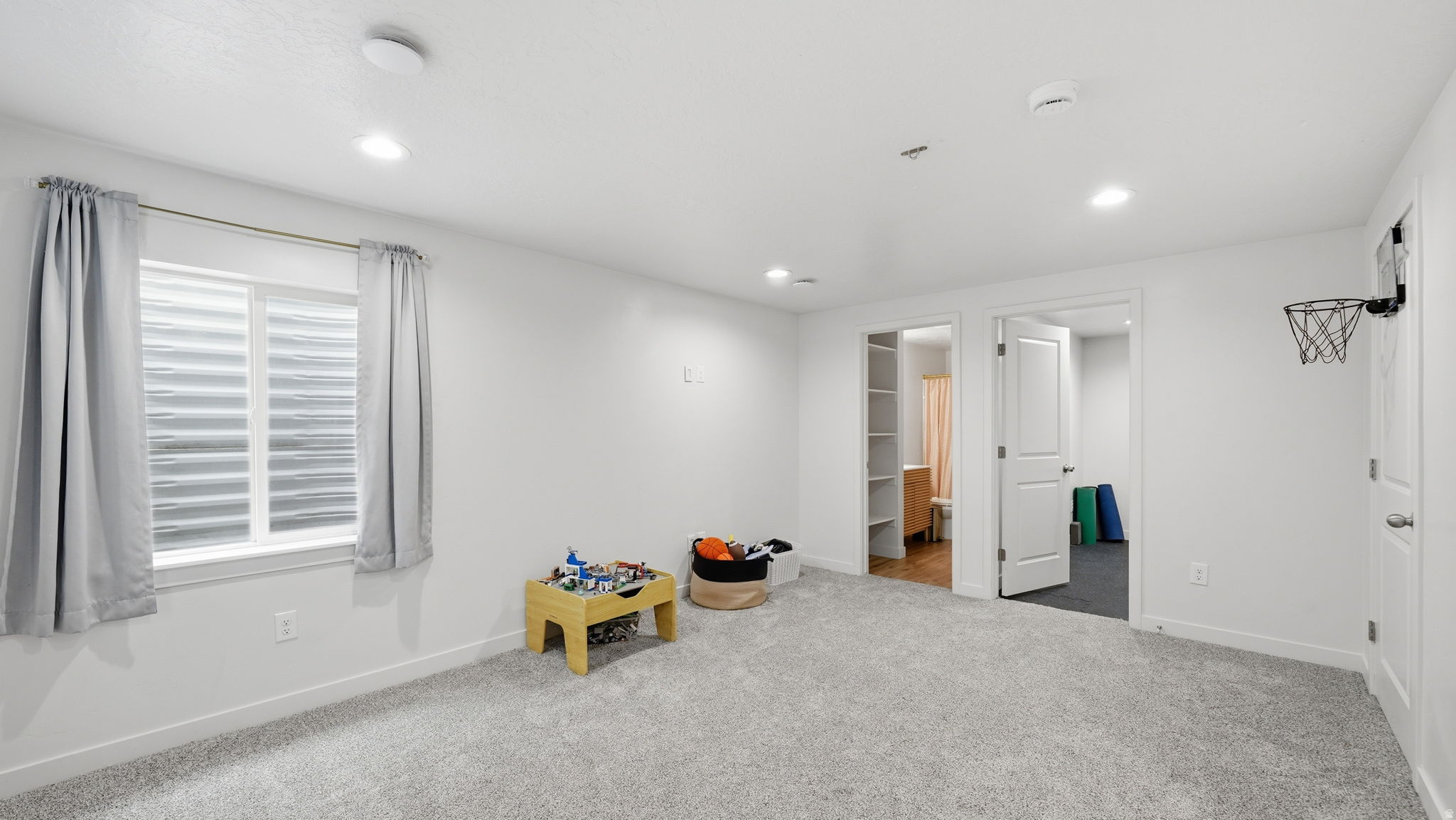 RIDGE - Residential