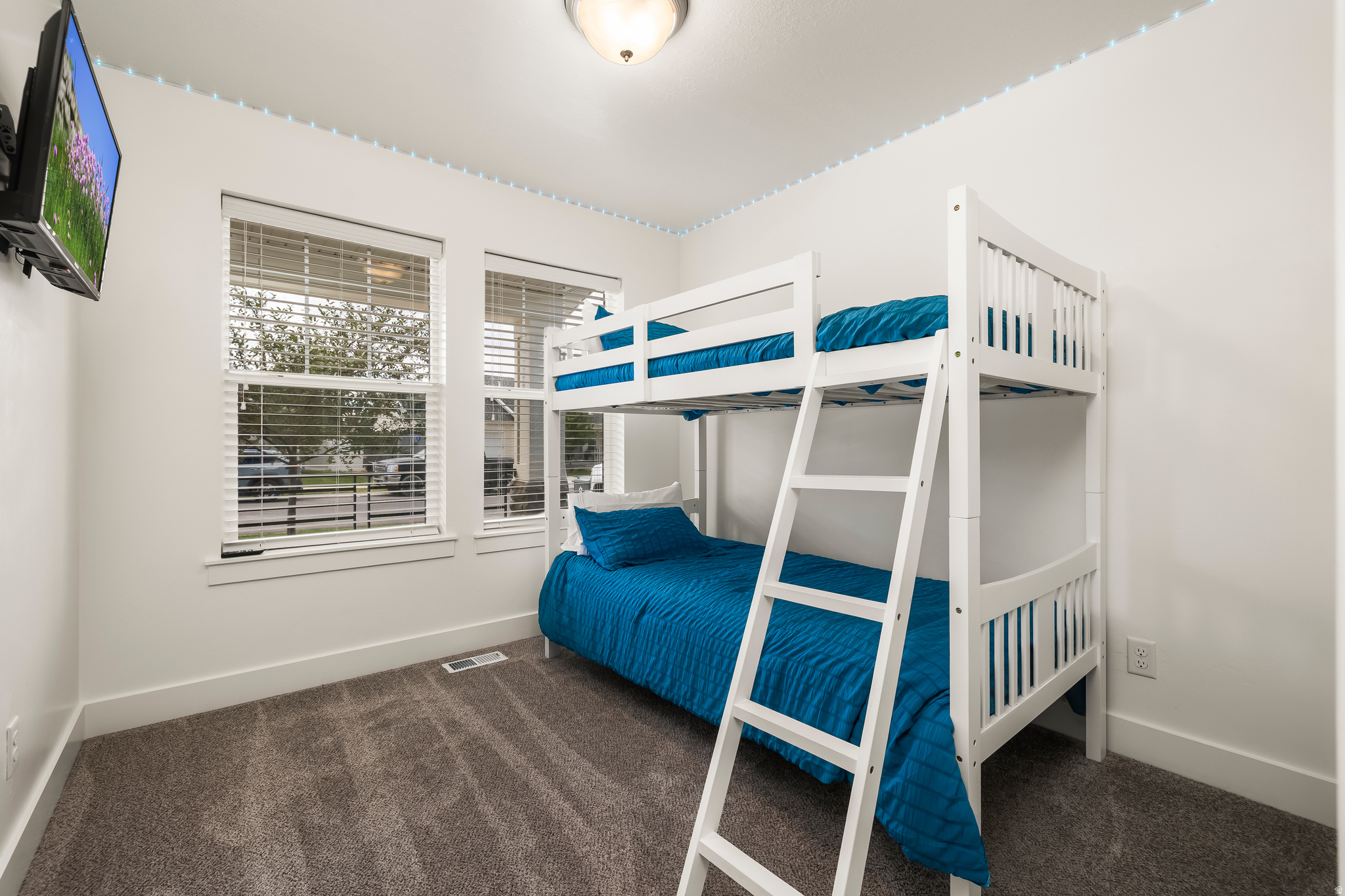 THE ORCHARDS - Residential